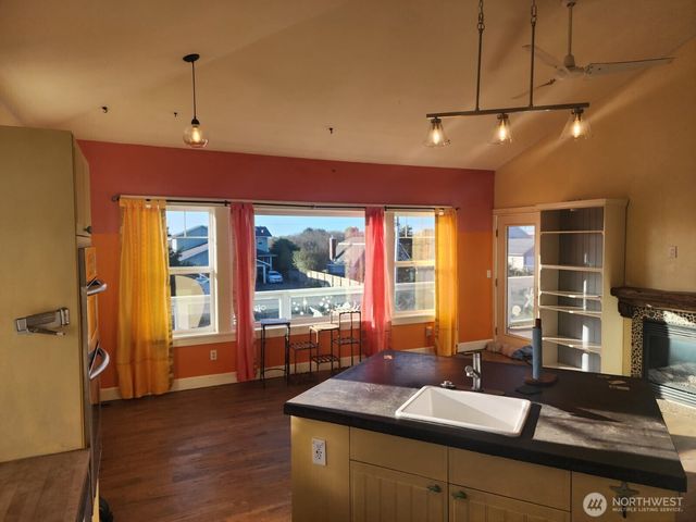 126 Sand Dune Avenue NW, Ocean Shores, WA 98569