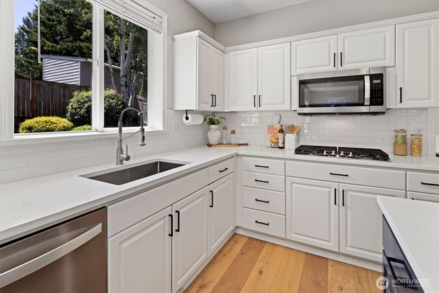 4125 NE 27th Place, Renton, WA 98059