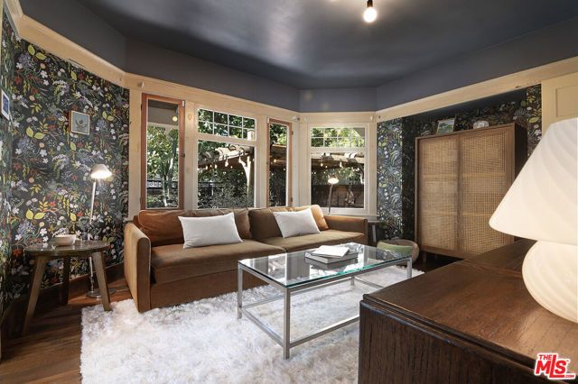 1130 Electric Avenue, Venice (los Angeles), CA 90291