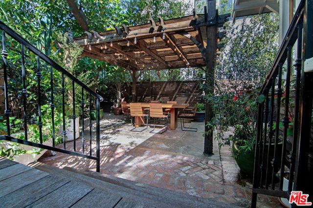 1130 Electric Avenue, Venice (los Angeles), CA 90291