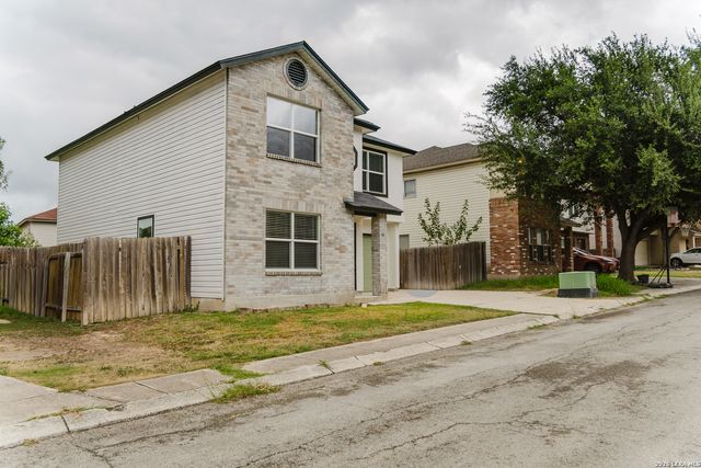 48 WEATHERING CRK, San Antonio, TX 78238