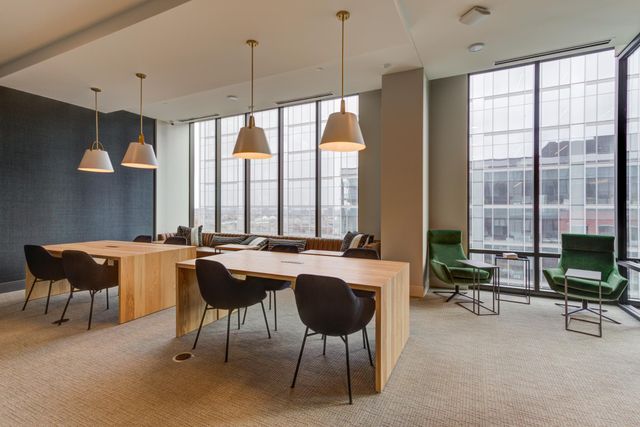 270 Hennepin Avenue 421, Minneapolis, MN 55401