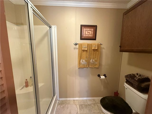 1 Suntop Lane, Holiday Island, AR 72631