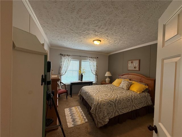 1 Suntop Lane, Holiday Island, AR 72631