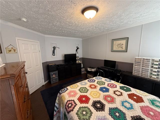 1 Suntop Lane, Holiday Island, AR 72631