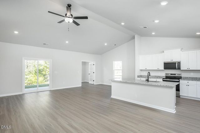 128 Neuse Hollow Court, Clayton, NC 27527