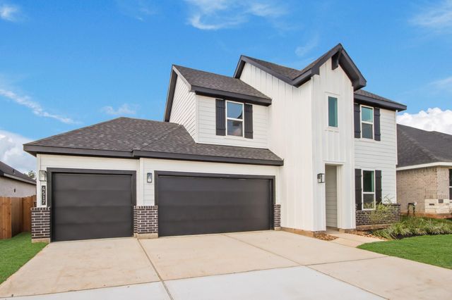 4517 Iguaza Falls Drive, Conroe, TX 77303