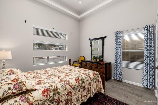 5816 Pelican Avenue, Palmhurst, TX 78573