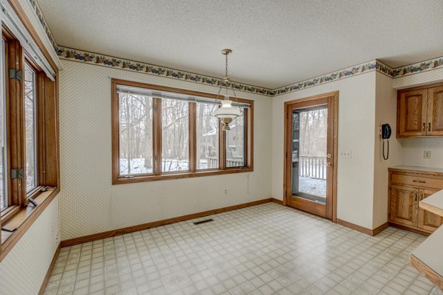 6155 Woodchuck Circle, Lino Lakes, MN 55110