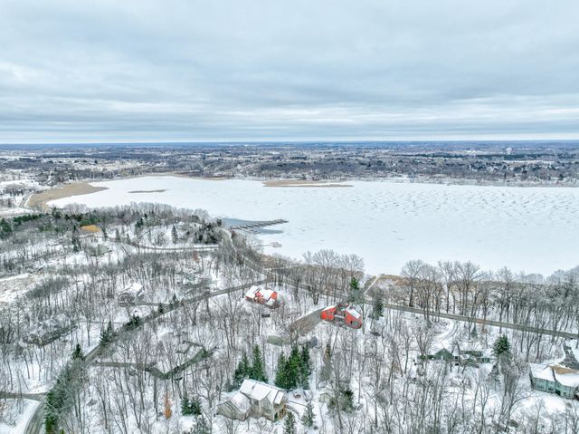 6155 Woodchuck Circle, Lino Lakes, MN 55110