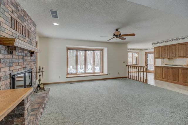 6155 Woodchuck Circle, Lino Lakes, MN 55110