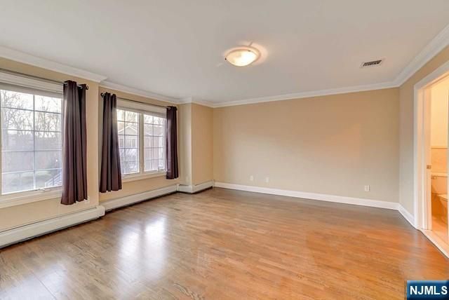 31 Skymark Court 31, Upper Saddle River, NJ 07458