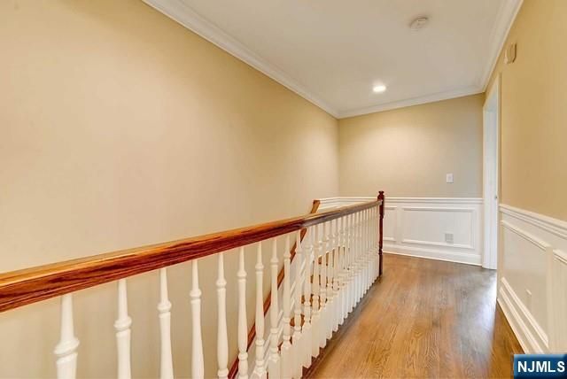 31 Skymark Court 31, Upper Saddle River, NJ 07458