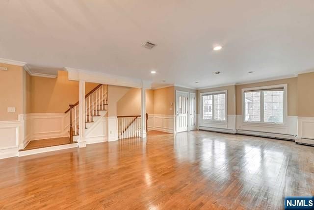 31 Skymark Court 31, Upper Saddle River, NJ 07458