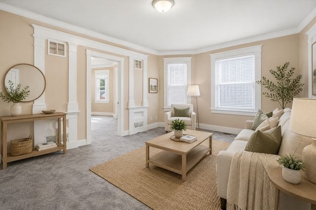201 Main St, Springfield, MA 01151