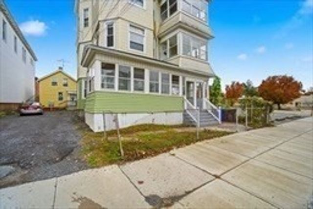 201 Main St, Springfield, MA 01151