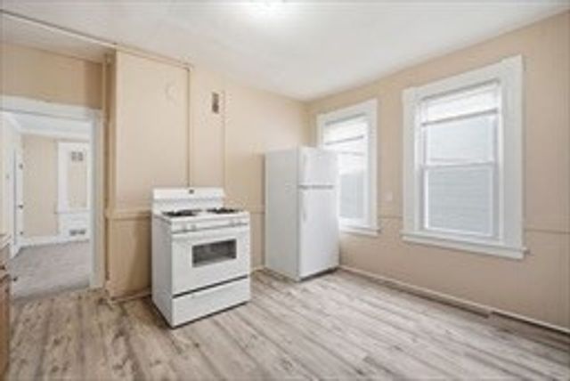 201 Main St, Springfield, MA 01151