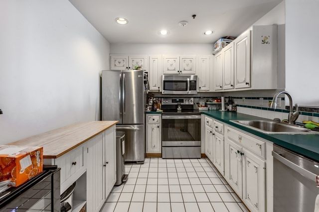 350 Revere Beach Blvd 12K, Revere, MA 02151