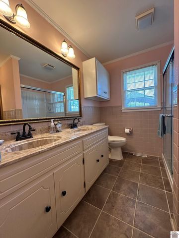 1506 London Drive, Murray, KY 42071