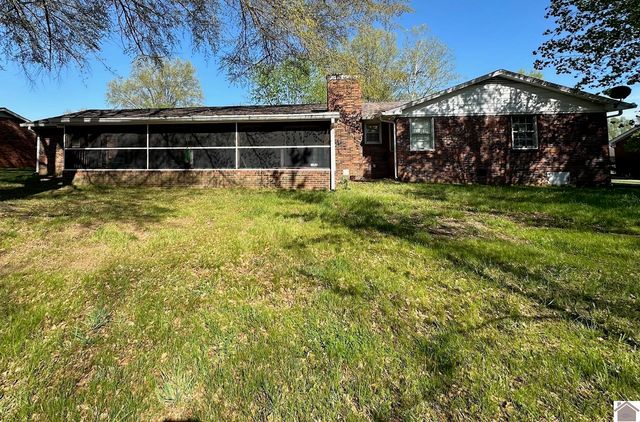 1506 London Drive, Murray, KY 42071