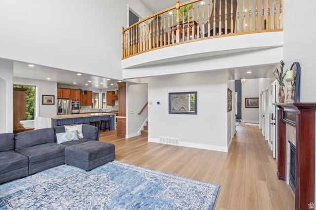 1647 E WYLIE LN, Draper, UT 84020