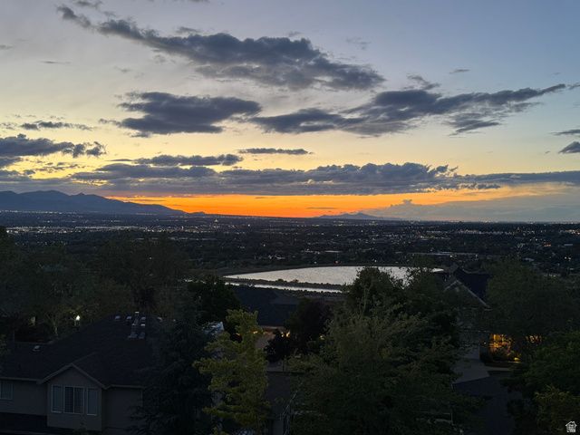 1647 E WYLIE LN, Draper, UT 84020