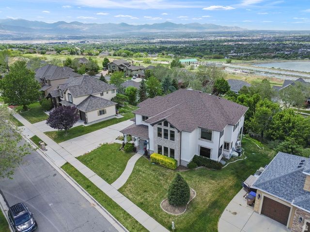 1647 E WYLIE LN, Draper, UT 84020