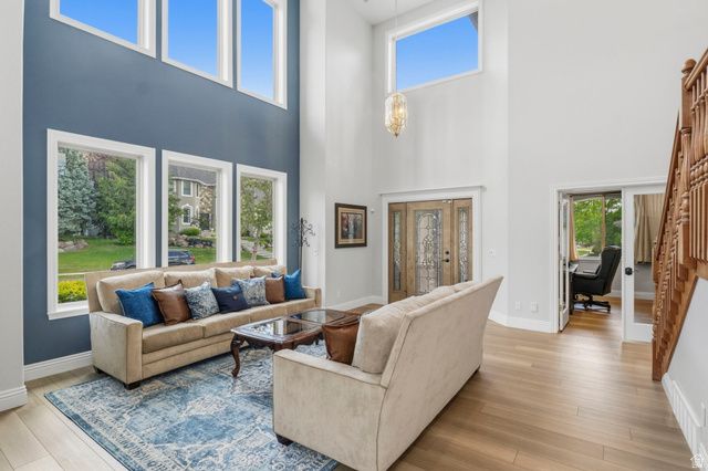 1647 E WYLIE LN, Draper, UT 84020