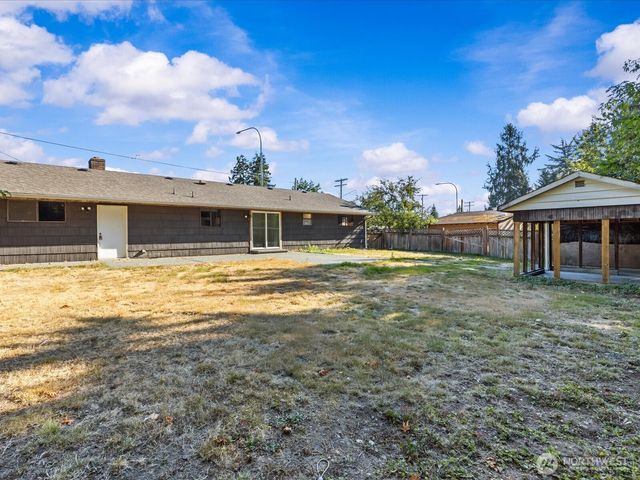1416 112th Street SE, Everett, WA 98204