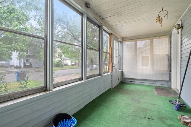 1319 Jackson Street, Kalamazoo, MI 49001