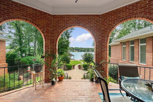 213 W Canebrake Blvd., Hattiesburg, MS 39402