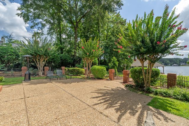 213 W Canebrake Blvd., Hattiesburg, MS 39402