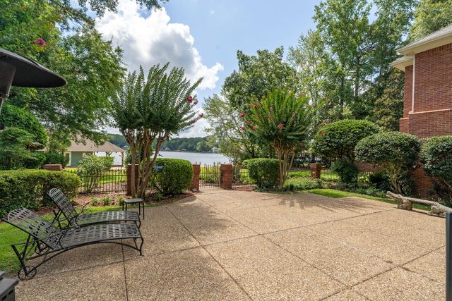 213 W Canebrake Blvd., Hattiesburg, MS 39402