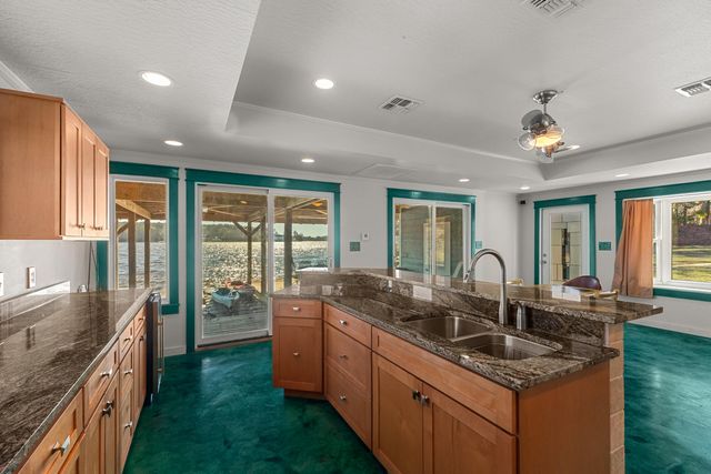 213 W Canebrake Blvd., Hattiesburg, MS 39402