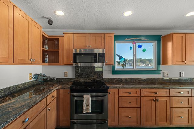 213 W Canebrake Blvd., Hattiesburg, MS 39402