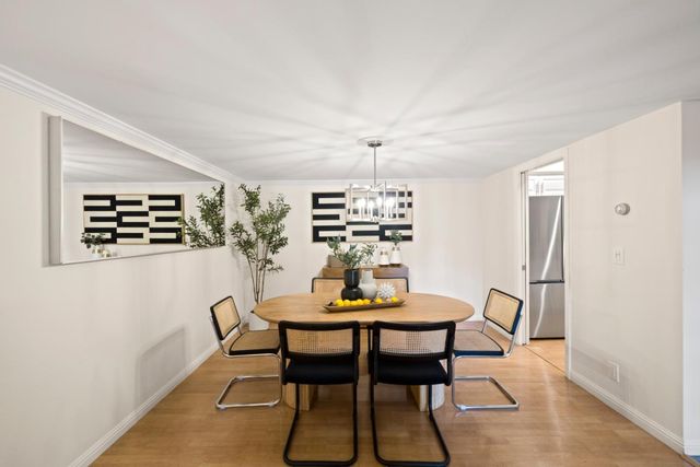 23 Los Altos Square, Los Altos, CA 94022