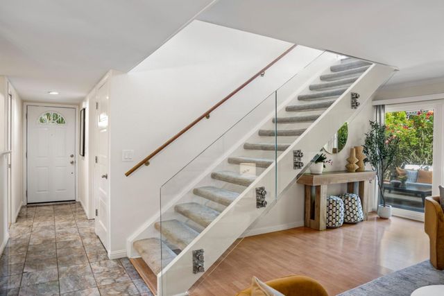 23 Los Altos Square, Los Altos, CA 94022