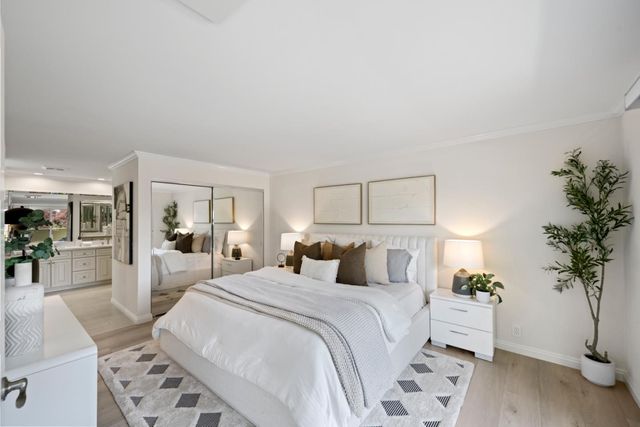 23 Los Altos Square, Los Altos, CA 94022