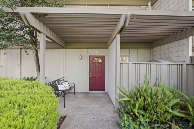 23 Los Altos Square, Los Altos, CA 94022