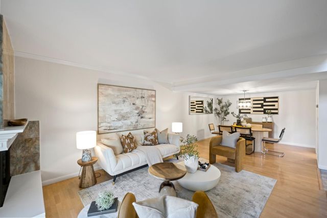 23 Los Altos Square, Los Altos, CA 94022