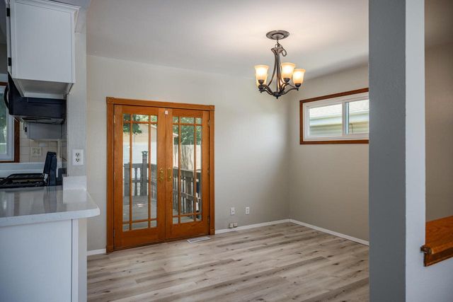 8026 50th AVENUE, Kenosha, WI 53142
