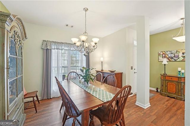 498 Highlands Loop, Woodstock, GA 30188