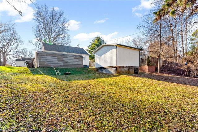 1710 Wood Avenue, Burlington, NC 27215