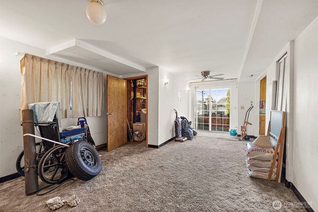 8829 20th Avenue SW, Seattle, WA 98106