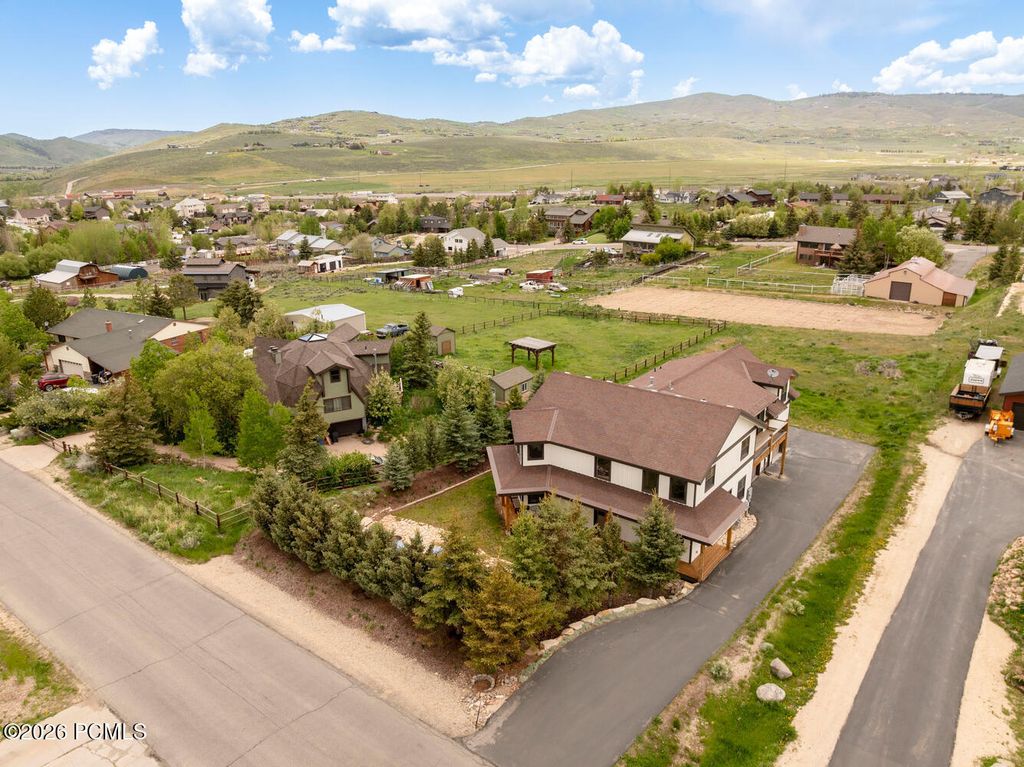 255 Starview Drive, Park City, UT 84098