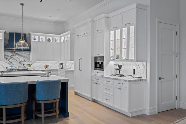 206 Locha Drive, Jupiter, FL 33458