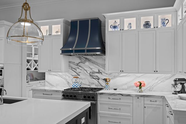 206 Locha Drive, Jupiter, FL 33458