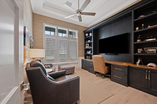 206 Locha Drive, Jupiter, FL 33458