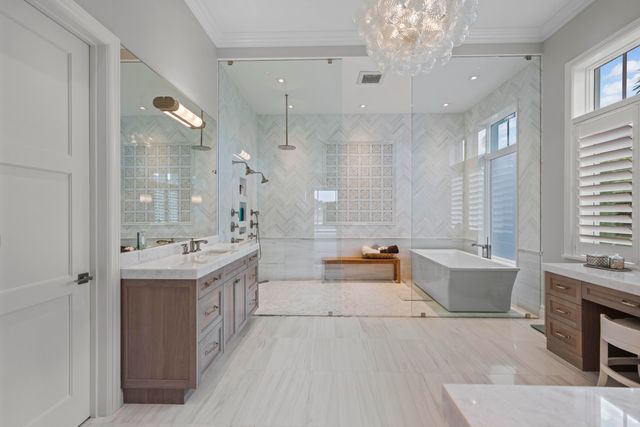 206 Locha Drive, Jupiter, FL 33458