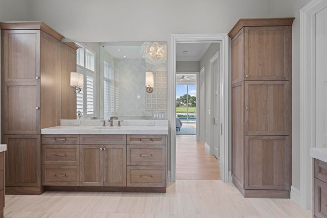 206 Locha Drive, Jupiter, FL 33458